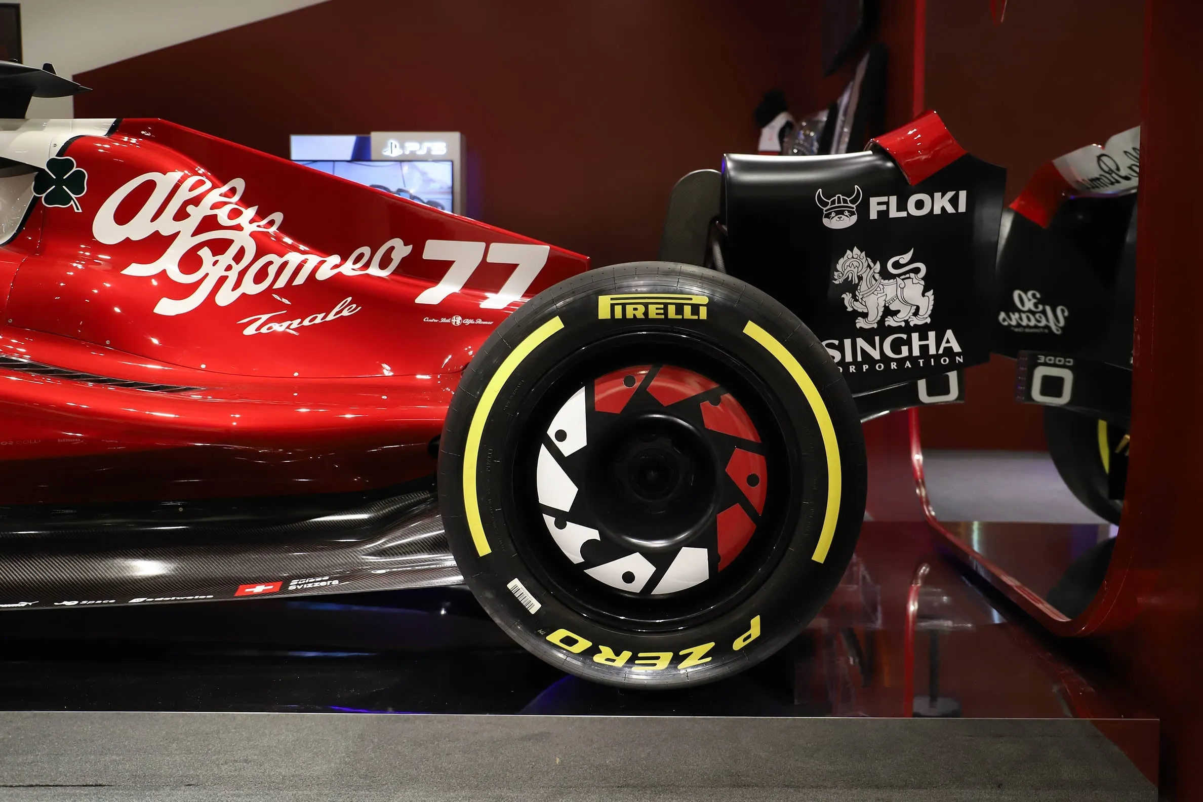 2022 Alfa Romeo F1 Team ORLEN C42 Official Show Car